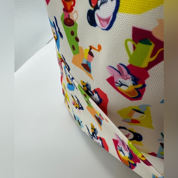 Starbucks Disney SE Asia Exclusive Insulated Lunch Tote - Picture 3 of 9